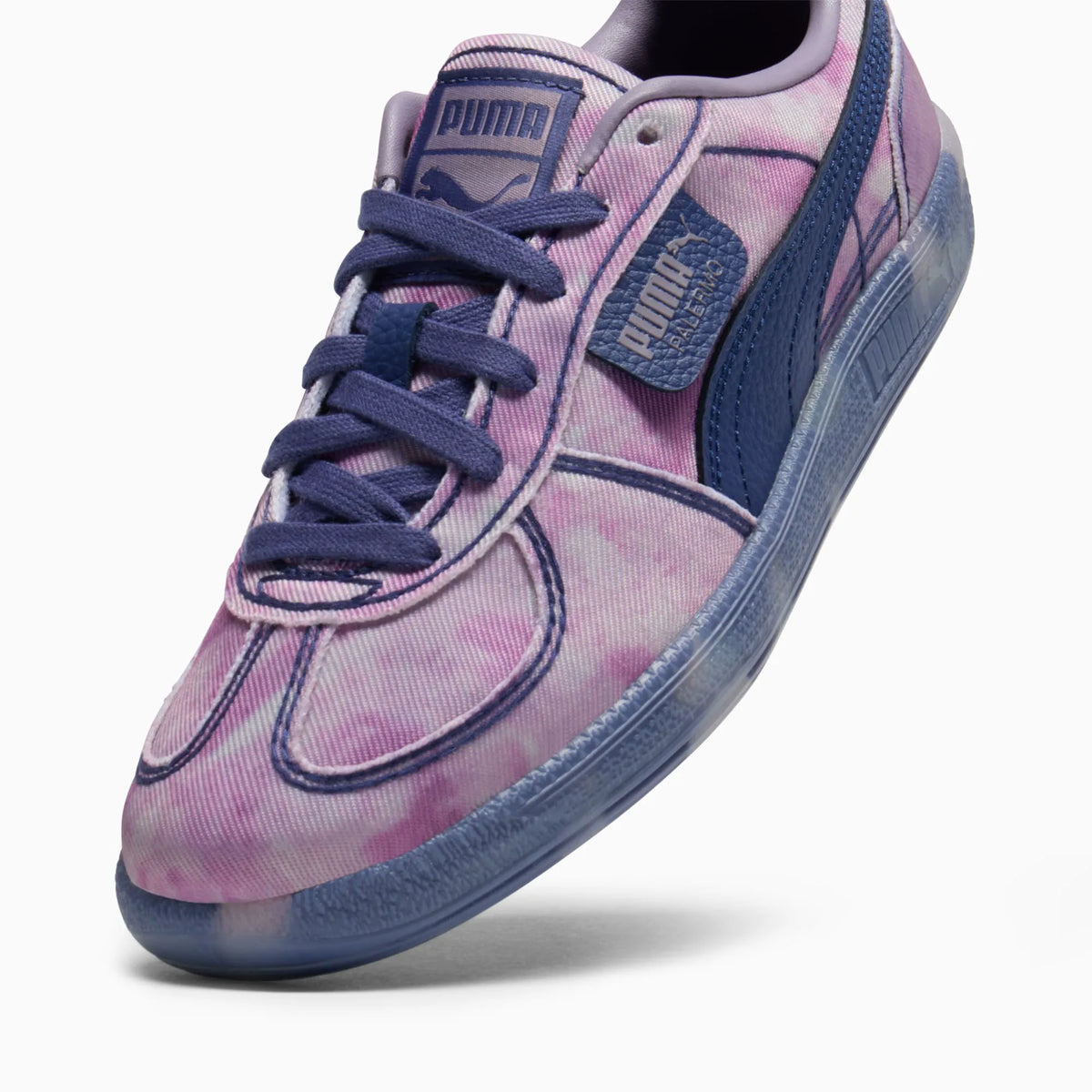 Pale Plum-Blue Crystal