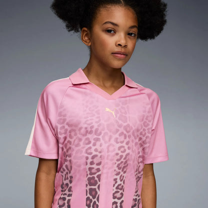 POISED PINK