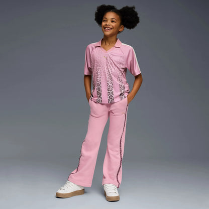 POISED PINK