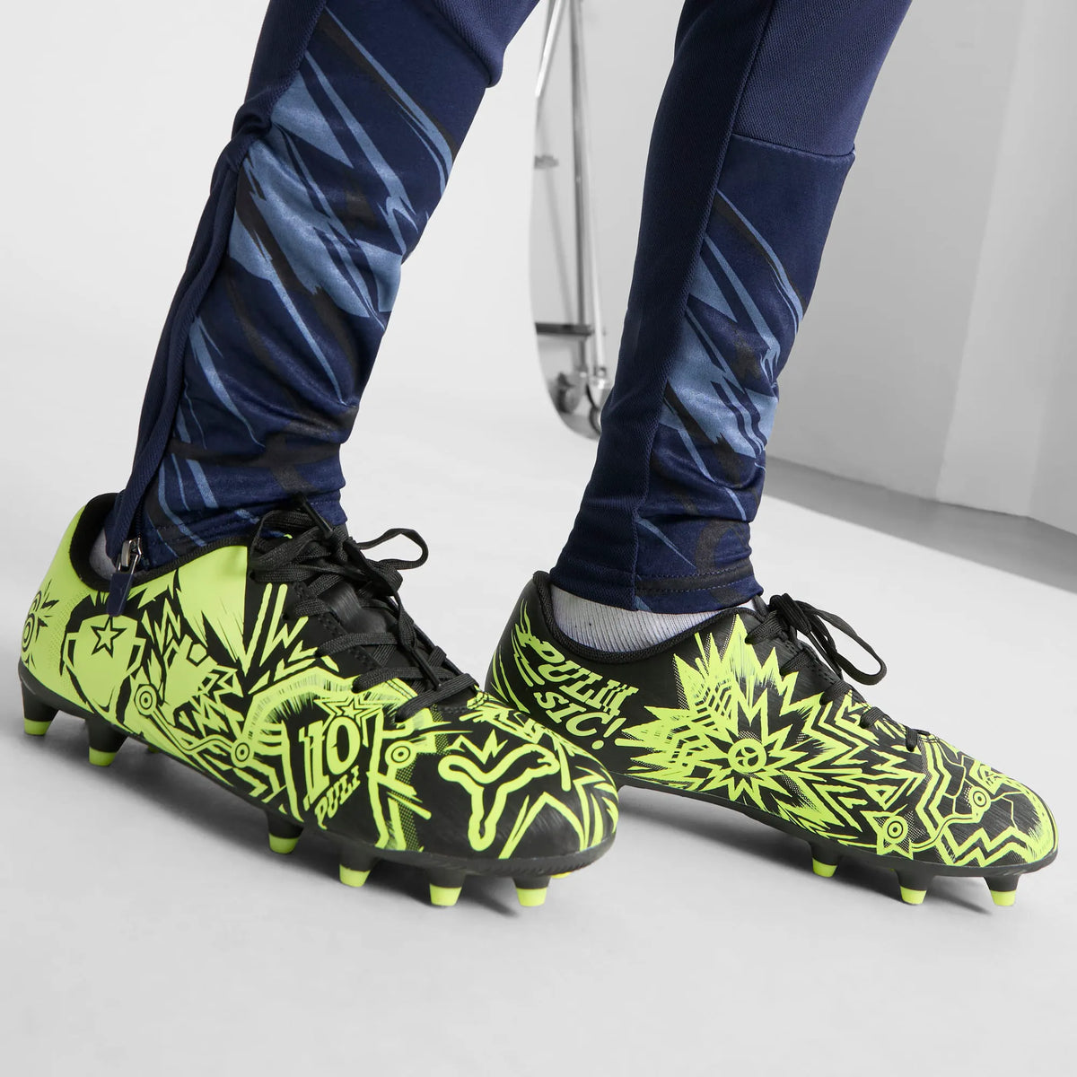 PUMA Black-Electric Lime