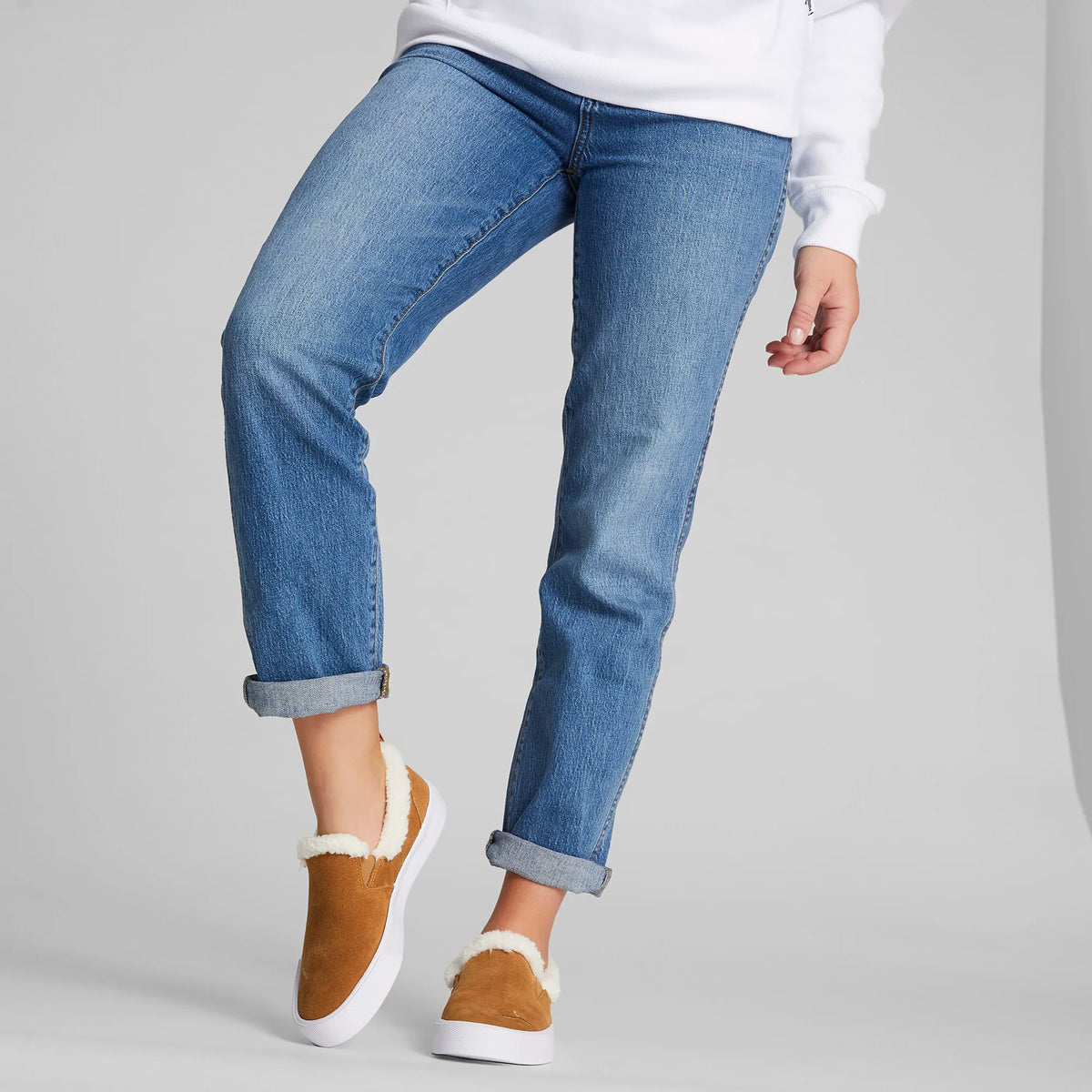 Desert Tan-Whisper White