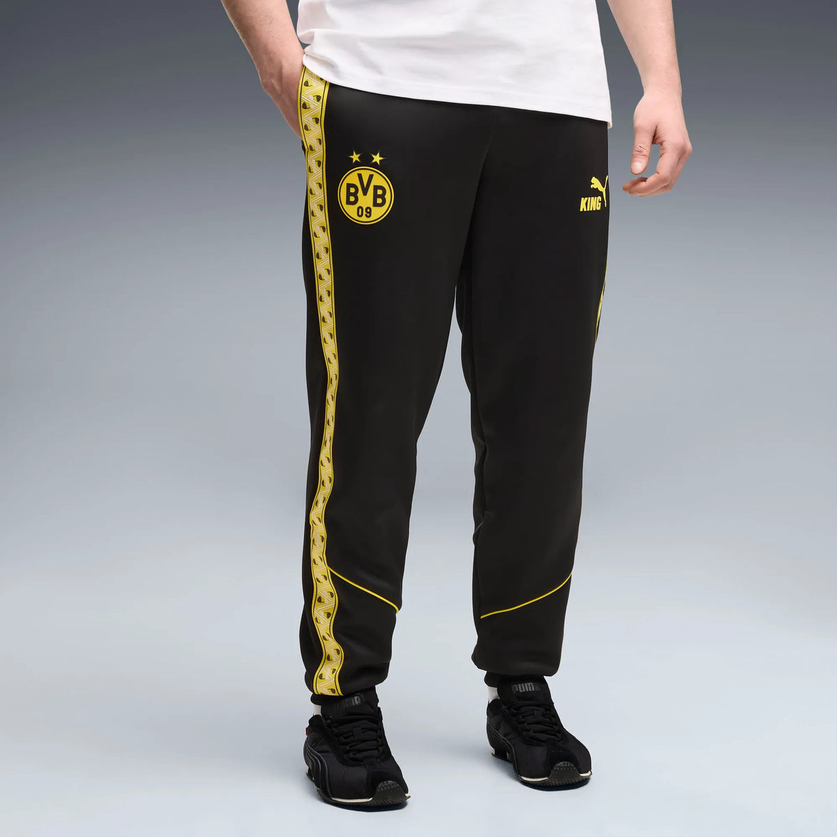 PUMA Black-Faster Yellow