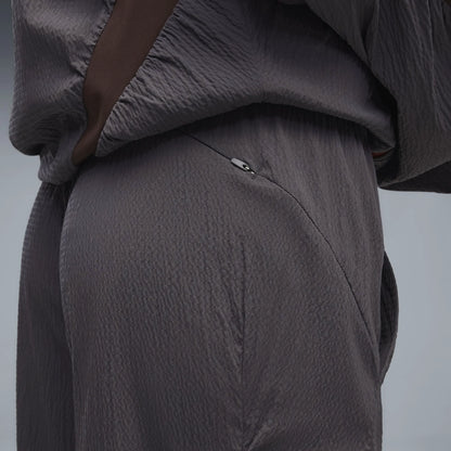 Moody Gray