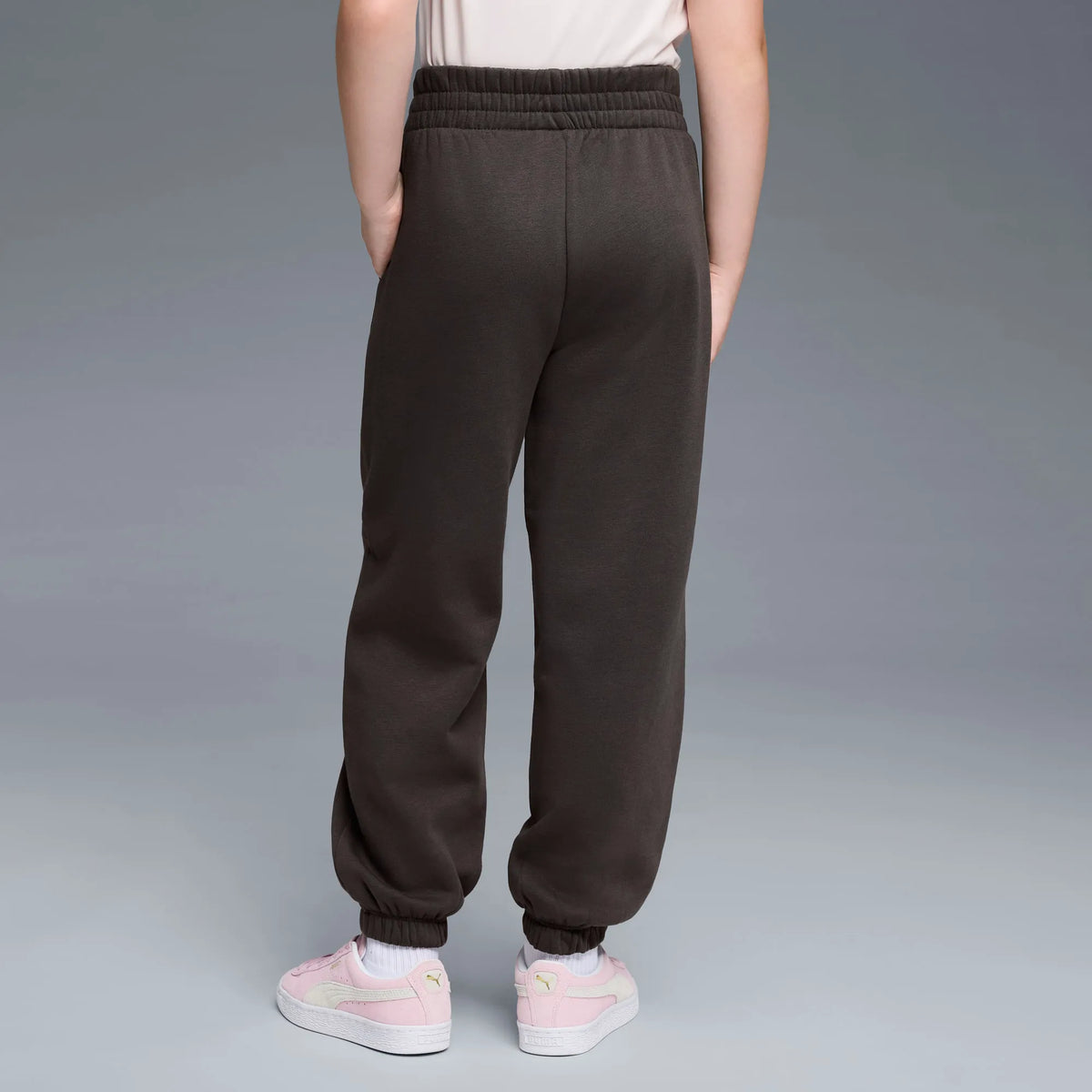 DUSKY GREY