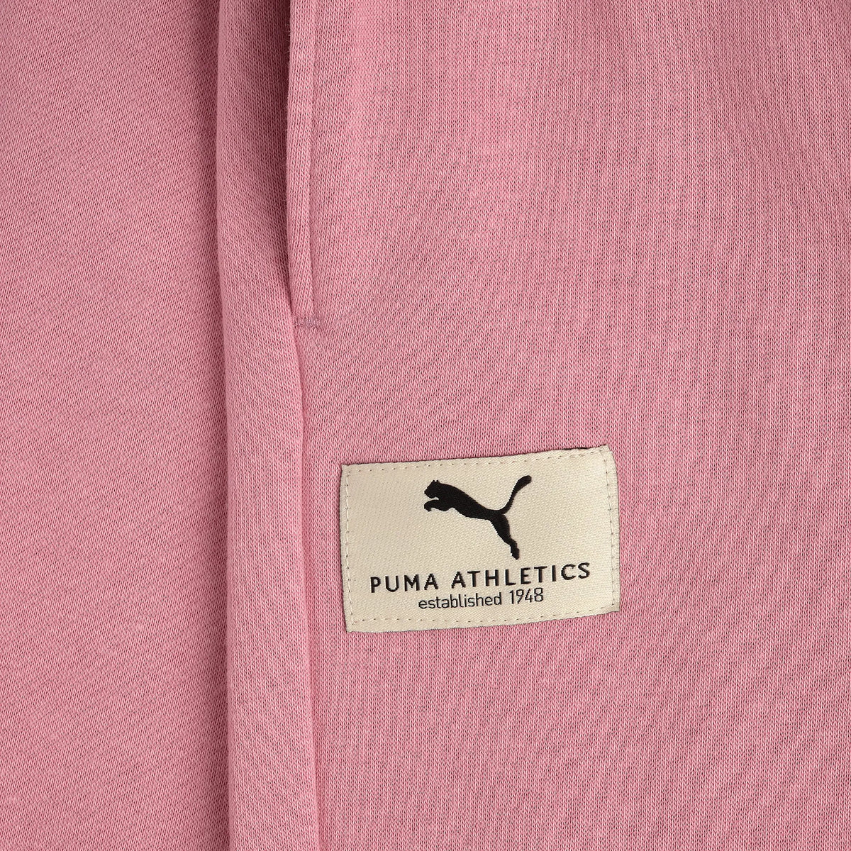 POISED PINK