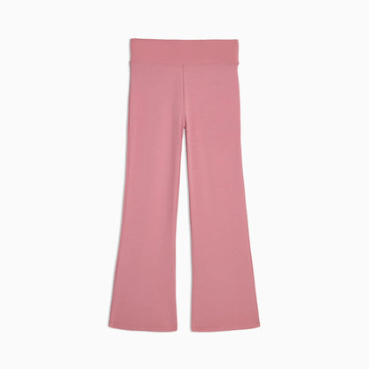 POISED PINK