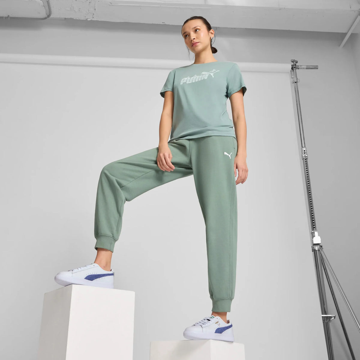 PUMA White-Blue Crystal-Puma Team Gold