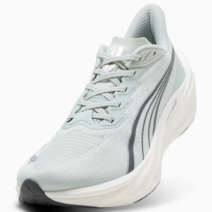 Créme De Mint-Moody Gray