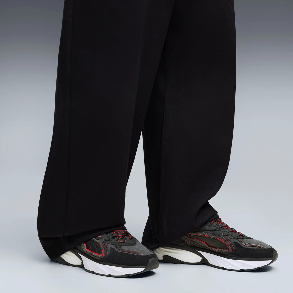 PUMA Black-Pop Red