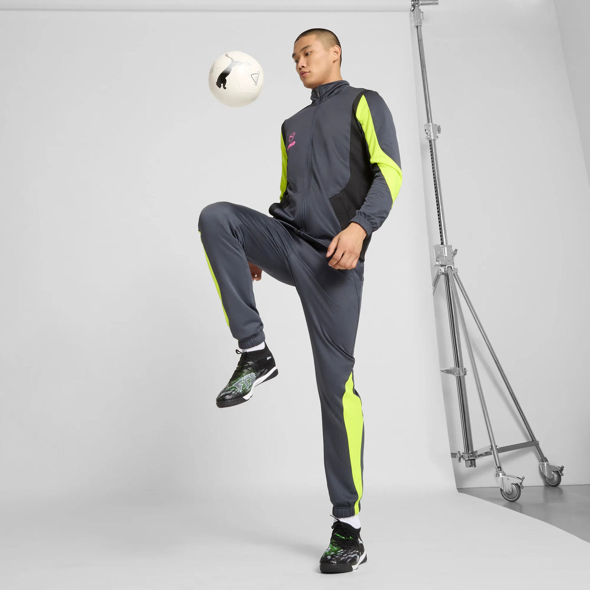 PUMA Black-Cool Light Gray-Fluo Green