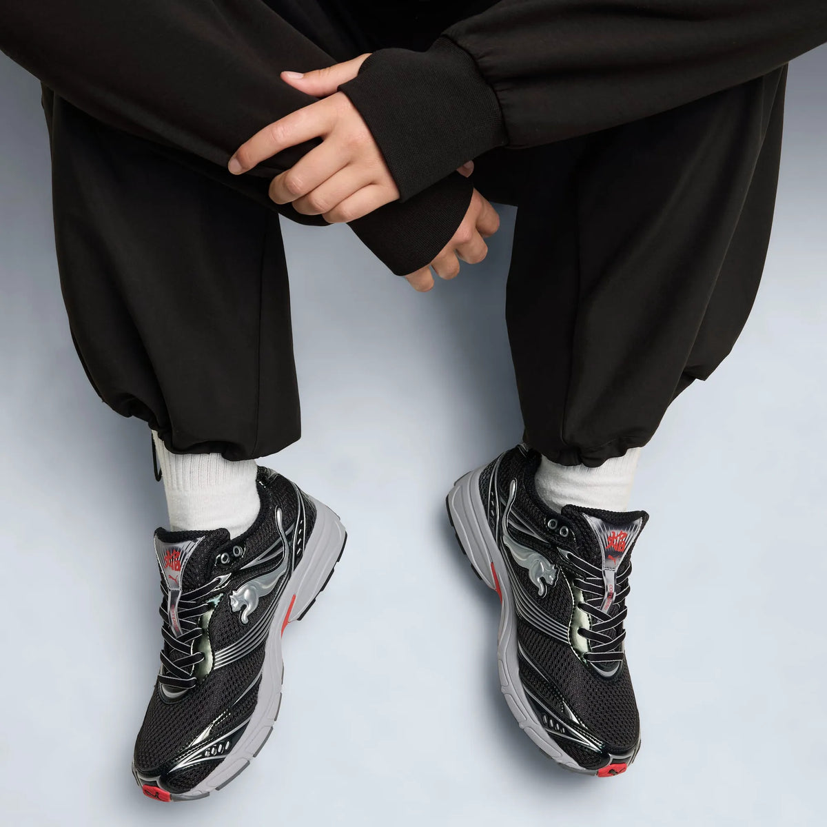 PUMA Black-Flat Medium Gray