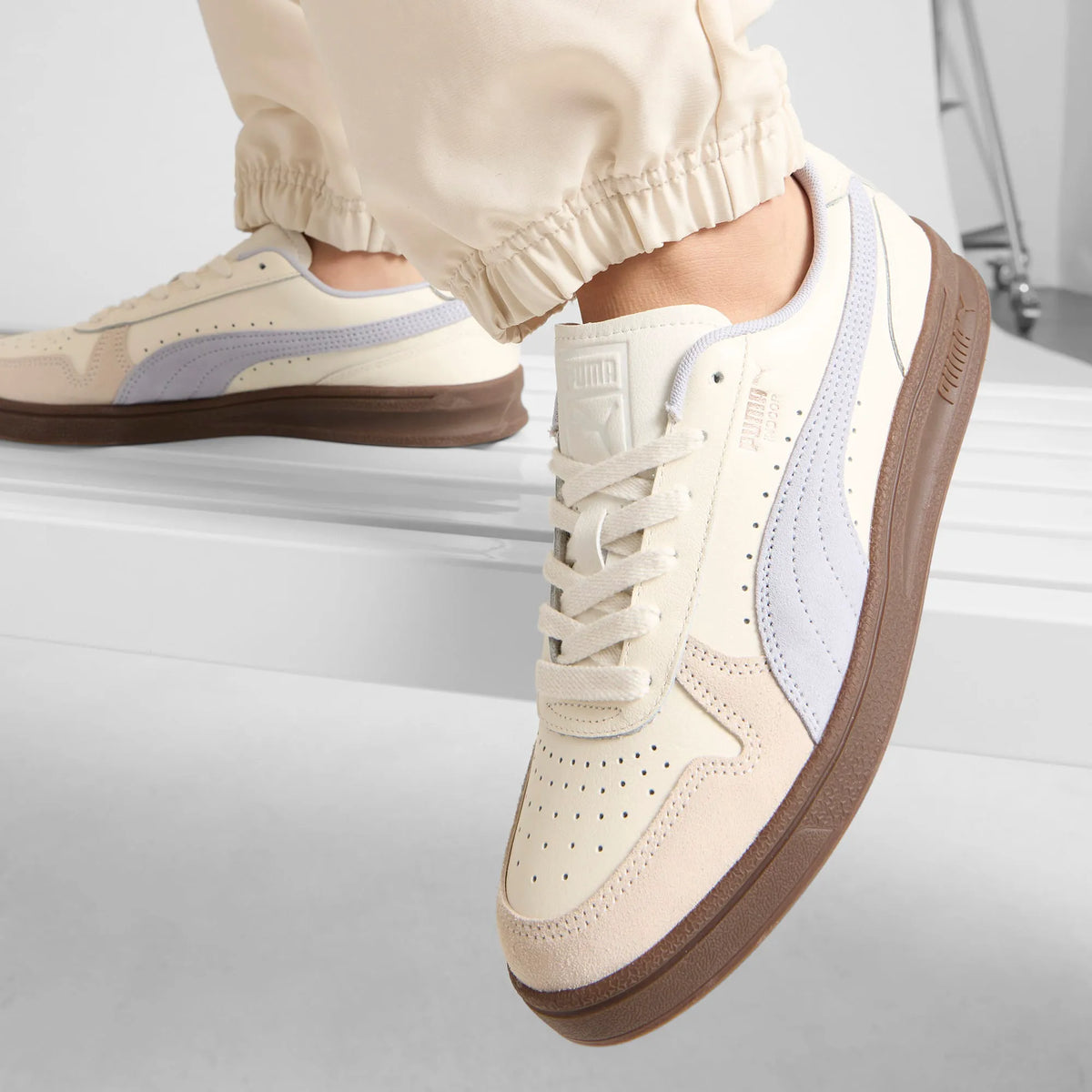 Warm White-Cool Weather-Gum