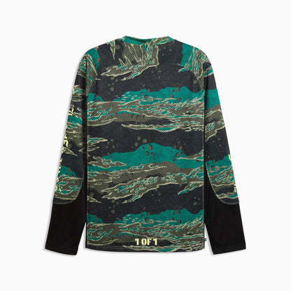 Green Terrain-AOP / Black