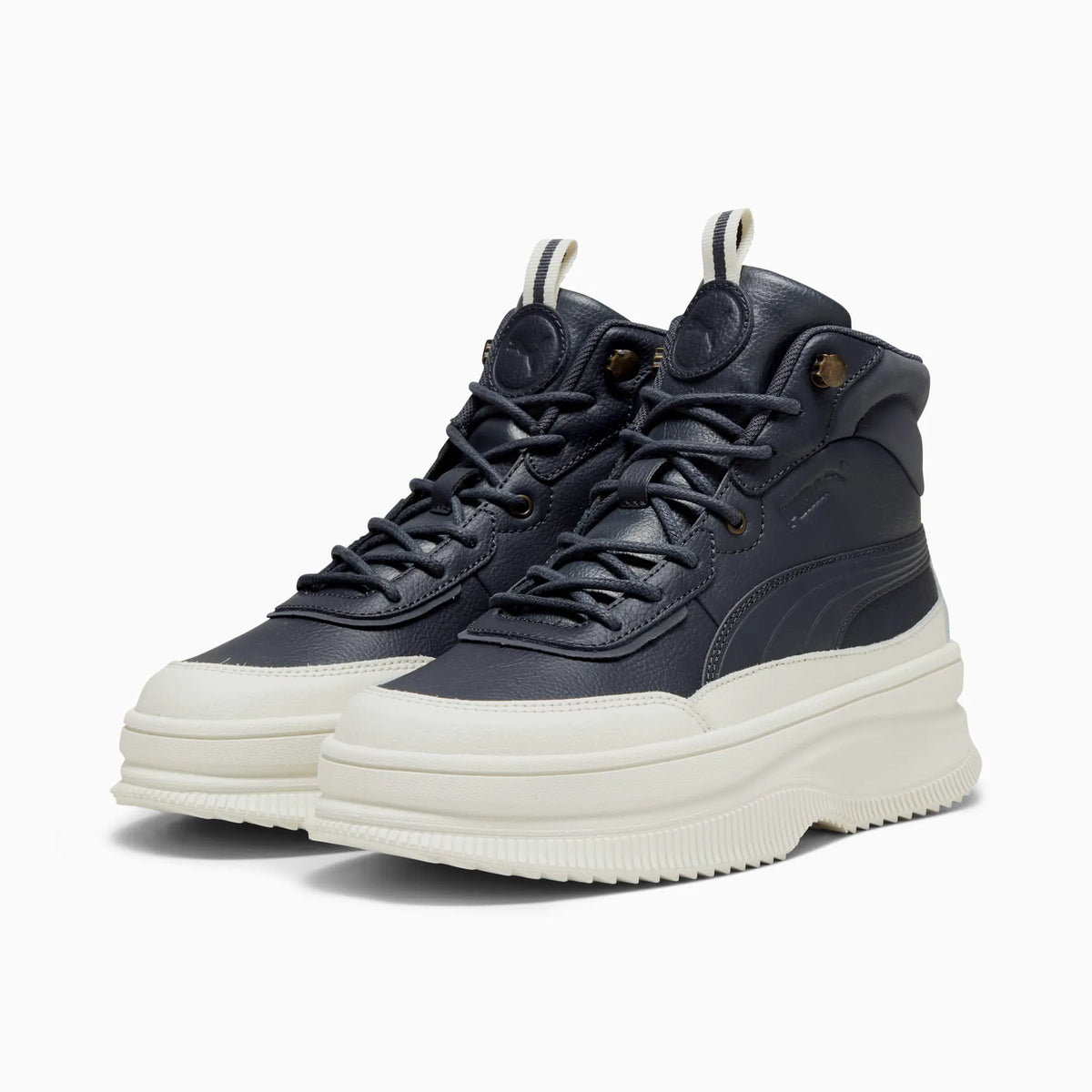 Strong Gray-Strong Gray-Vapor Gray