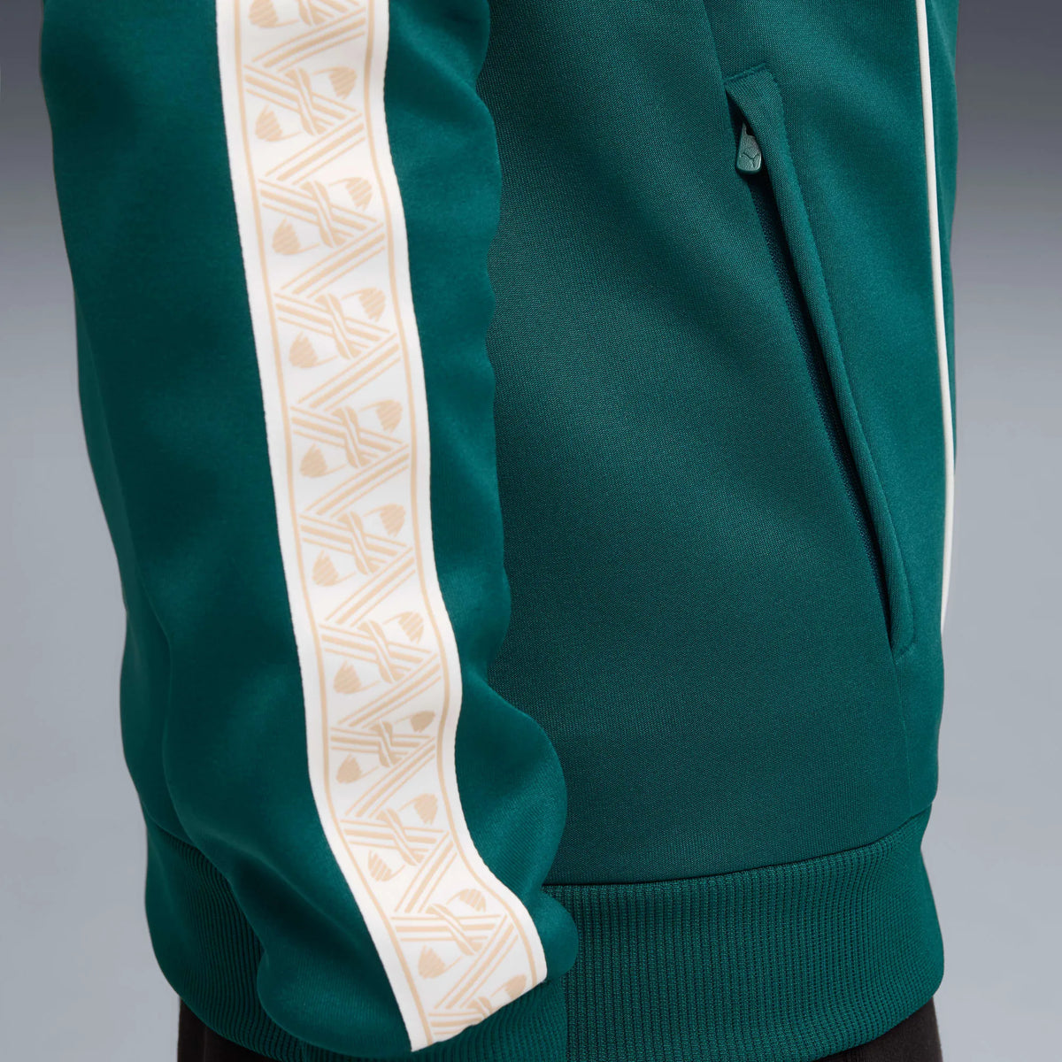Varsity Green-PUMA White-Matte Puma Gold