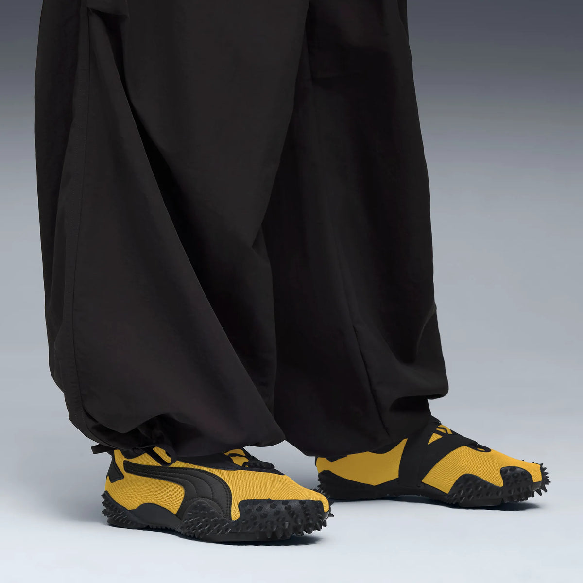 Pelé Yellow-PUMA Black
