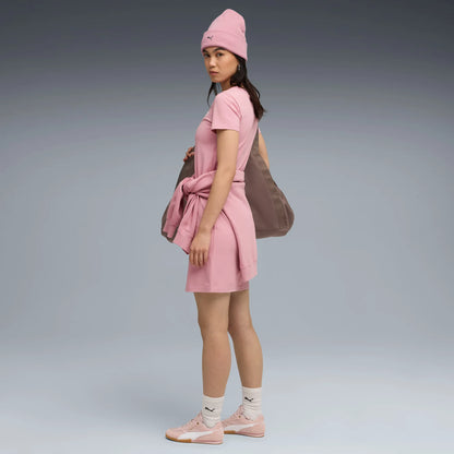 Poised Pink