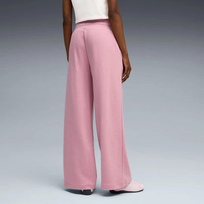 Poised Pink