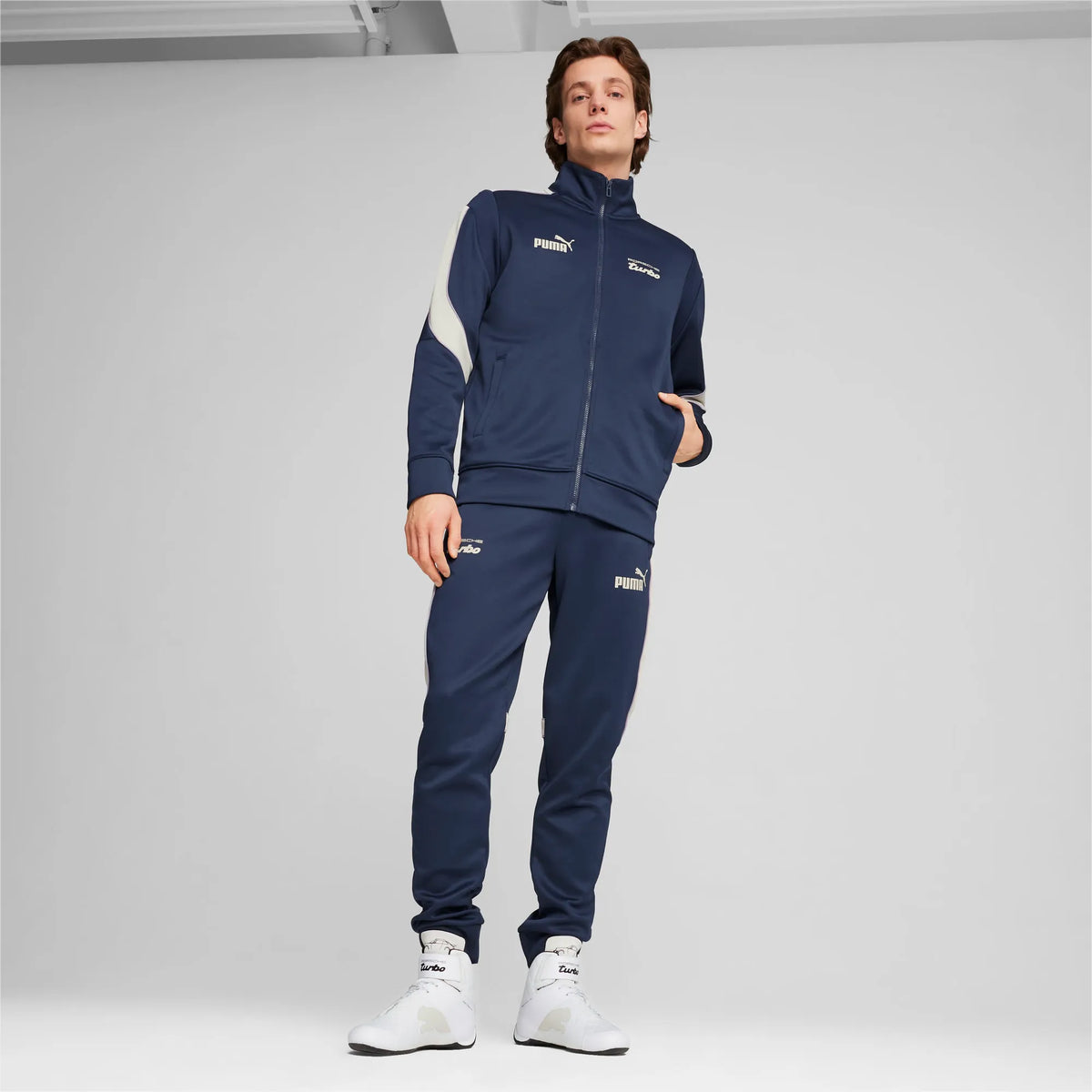 Club Navy