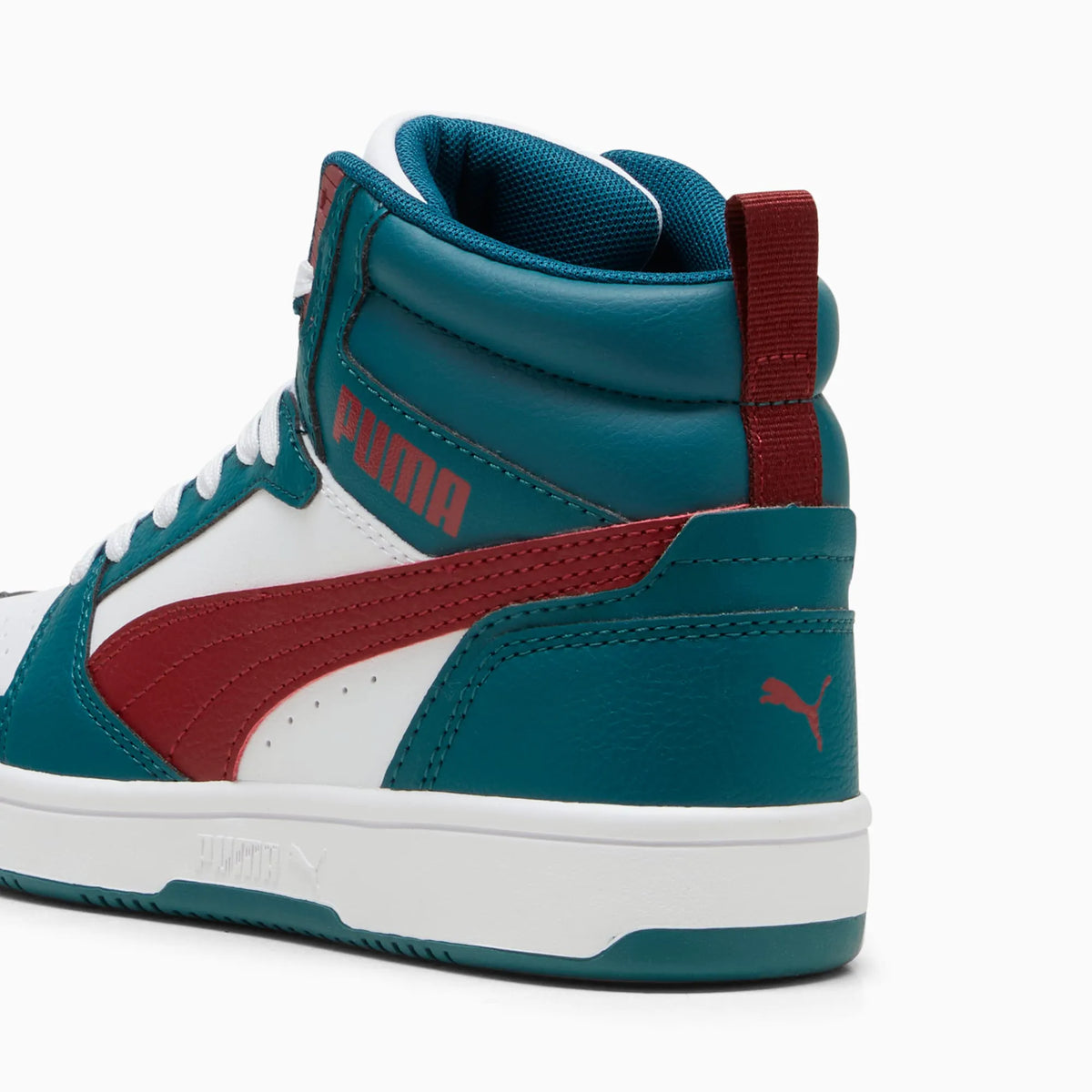 Cold Green-Alpine Snow-Intense Red