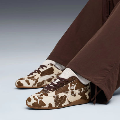Chocolate Brown-Gum