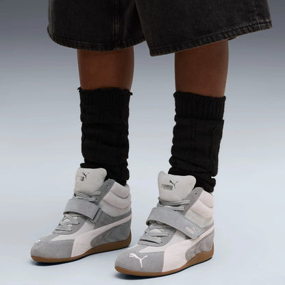 Cool Light Gray-Gum