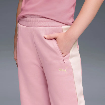 POISED PINK