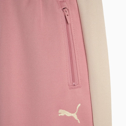 POISED PINK