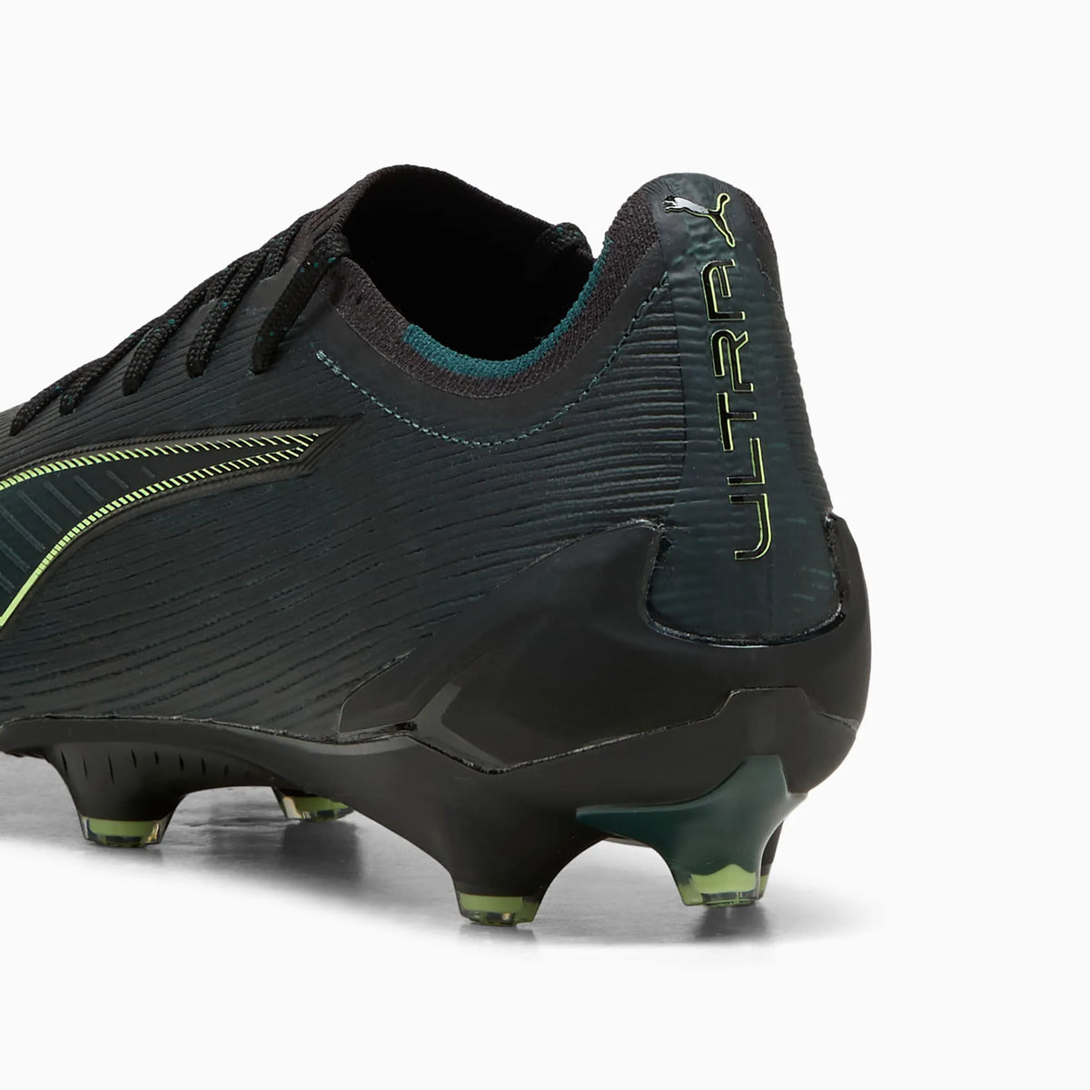 PUMA Black-Fizzy Light-Green Terrain
